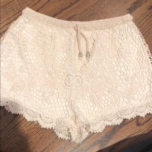 Brand new cream flowy knit shorts